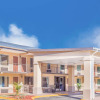 Отель Days Inn by Wyndham Lavonia, фото 1