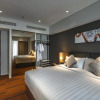 Отель Oakwood Hotel & Residence Surabaya, фото 25