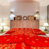 Отель Charming Holiday Home With Terrace в Маасмехелене