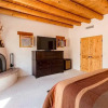 Отель Bishop's Villa K, 3 Bedrooms, Pool Access, Fireplace, Wi-Fi, Sleeps 6, фото 21