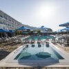 Отель Delphi Beach - All Inclusive в Дориде