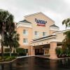 Отель Fairfield Inn & Suites by Marriott Lakeland Plant City в Плант-Сити