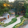 Отель Emerson by AvantStay   Secluded Home - 125 Acres w/ Hiking, Hot Tub & Patio, фото 24