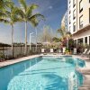 Отель Fairfield Inn & Suites Wellington West Palm Beach, фото 1