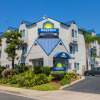Отель Days Inn by Wyndham Carlsbad, фото 1