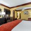 Отель Comfort Suites Lake Jackson Clute, фото 19