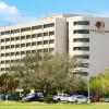 Отель Doubletree by Hilton Houston Hobby Airport в Хьюстоне