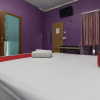 Отель RedDoorz @ Duren Sawit, фото 3