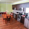 Отель York Street Vacation Condos, фото 12