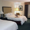 Отель Radisson Hotel and Suites Chelmsford-Lowell, фото 4