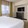 Отель Candlewood Suites Portland Airport, an IHG Hotel, фото 6