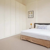 Отель Bright 2 Bedroom Apartment in South Kensington, фото 3