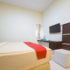 Отель RedDoorz Plus near Mall Panakukang 2, фото 5