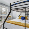 Отель Modern Home ~ 6 Mi to Downtown Indy: Pets Welcome!, фото 3