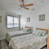 Отель Waterfront Nettles Island Beach House: Pool Access, фото 4