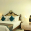 Отель OYO Premium Home Stay Shikarbadi, фото 11