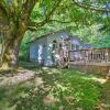Отель 'elk Hideaway:' Ashford Cottage w/ Hot Tub!, фото 1