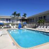 Отель Motel 6 Lantana, FL, фото 16
