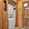 Отель Cozy Maggie Valley Cabin, 1 Mi to Tube World!, фото 6