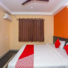 Отель OYO 22837 Chairmen's Hotel, фото 16