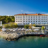 Отель Villa Salt - 10 people, heated pool, Trogir, near beach & Split airport, фото 35