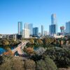 Отель The Loren at Lady Bird Lake в Остине