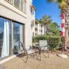 Отель Hilton Head Island Studio w/ Patio: Walk to Beach!, фото 1