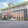 Отель RedDoorz Premium @ Hotel Green Wattana Sentul, фото 12