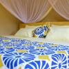 Отель Cycad Entebbe Guest House, фото 1