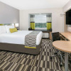 Отель Microtel Inn & Suites by Wyndham Lubbock, фото 3