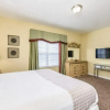 Отель Luxury Next To Convention Center! 3 Bedroom Condo, фото 6