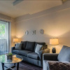 Отель Legacy Westwood #124 2 Bedrooms 2 Bathrooms Home, фото 4