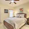 Отель South Padre Island Condo: Pool < 1/4 Mile to Beach, фото 5