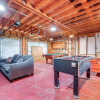 Отель Modern Fischer House w/ Deck, Fire Pit & Hot Tub!, фото 31