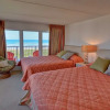 Отель Edgewater 507 Minium 3 Bedroom Condo by RedAwning, фото 5