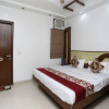 Отель OYO 1660 Hotel Topaz, фото 4
