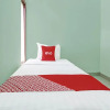 Отель OYO 91803 Gita Graha Guest House Syariah, фото 7