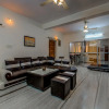 Отель Corporate Club By OYO Rooms, фото 10