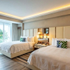 Отель Beachfront Condo With Large Balcony, фото 17