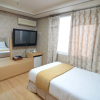 Отель Four Season Youth Hostel, фото 6