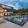 Отель SaffronStays Sundowner, Karjat - party-perfect pool villa with rain dance and cricket turf, фото 1