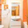 Отель Homey Apartment 2 Bedroom in Town, фото 2