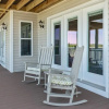 Отель Kings Lynn Inn by Oak Island Accommodations, фото 33