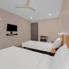 Отель Oyo Townhouse 74252 Haha Stays Perungudi, фото 2