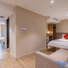 Отель Home Inn Plus (Hangzhou West Lake lakeside Wushan Plaza Hefang Street store), фото 4