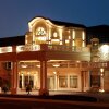 Отель Chateau Louis Hotel & Conference Centre в Эдмонтоне
