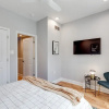 Отель Trendy Fairmount Gem Roof Deck, фото 7