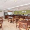 Отель Sleep Inn & Suites Harrisonburg near University, фото 32