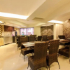 Отель OYO Premium Mumbai Terminal T2, фото 12