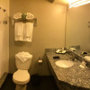 Отель The East Avenue Inn & Suites, фото 8
